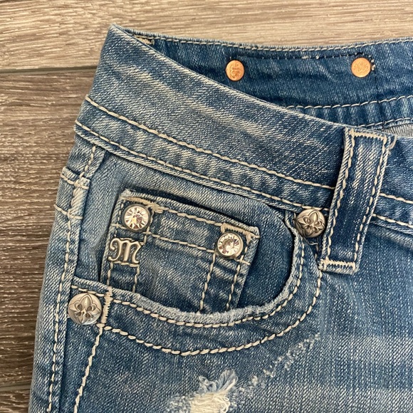 Miss Me crops - Picture 3 of 8